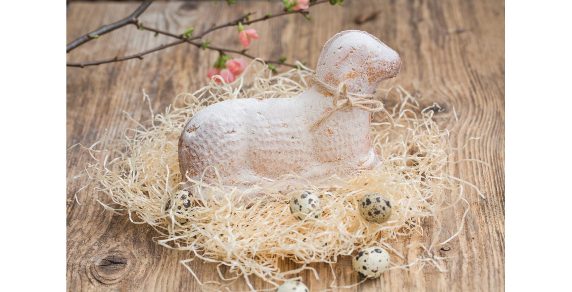 Flourless almond Easter lamb