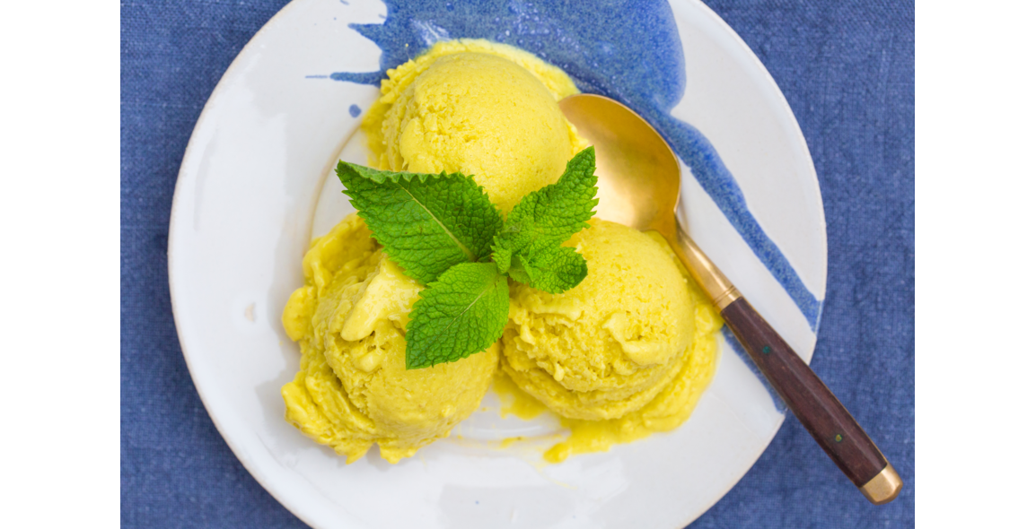 Mango ice cream with coconut milk