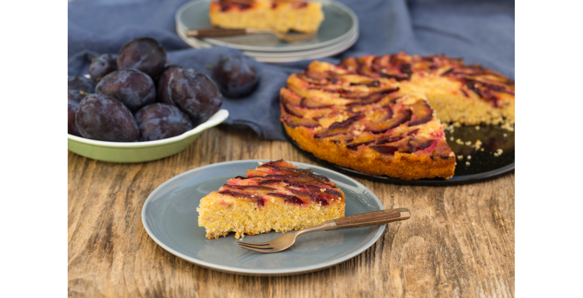 Plum Cake, baked in reverse