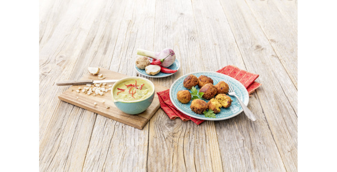 Lupine balls with coconut vegetables