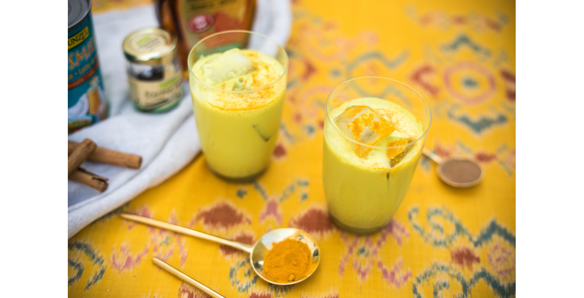 Turmeric Latte - Iced golden milk