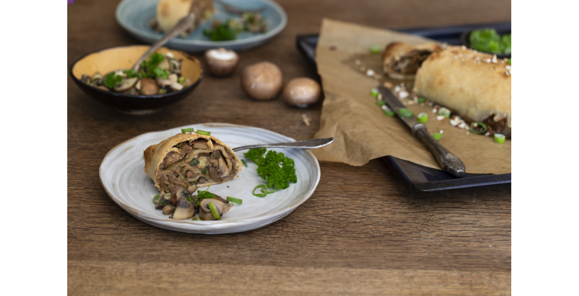 Mushroom strudel with almond butter