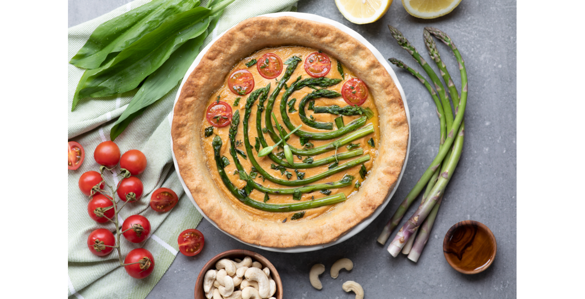 Asparagus, tomato tart with wild garlic