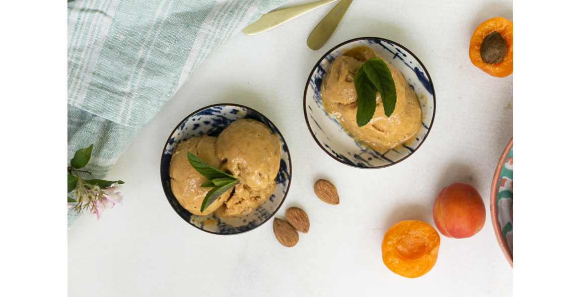 Apricots ice