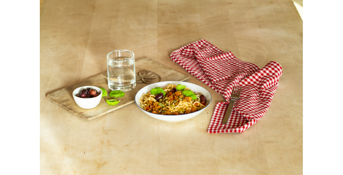 Spaghetti with Olives and Capers