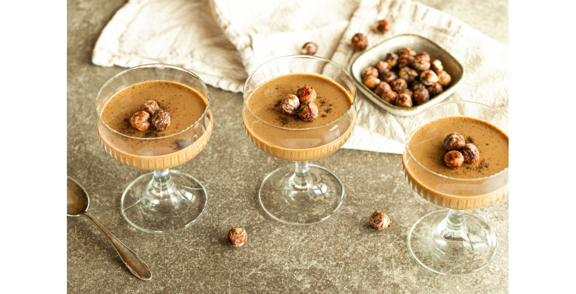 Chia carob mousse