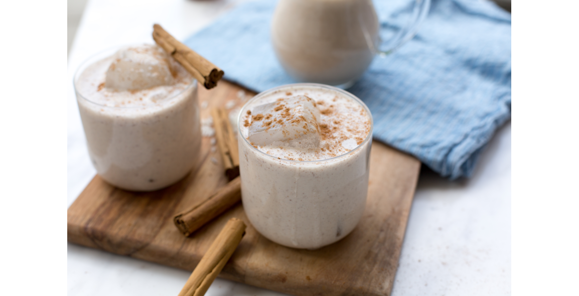 Easy Horchata with rice and cinnamon